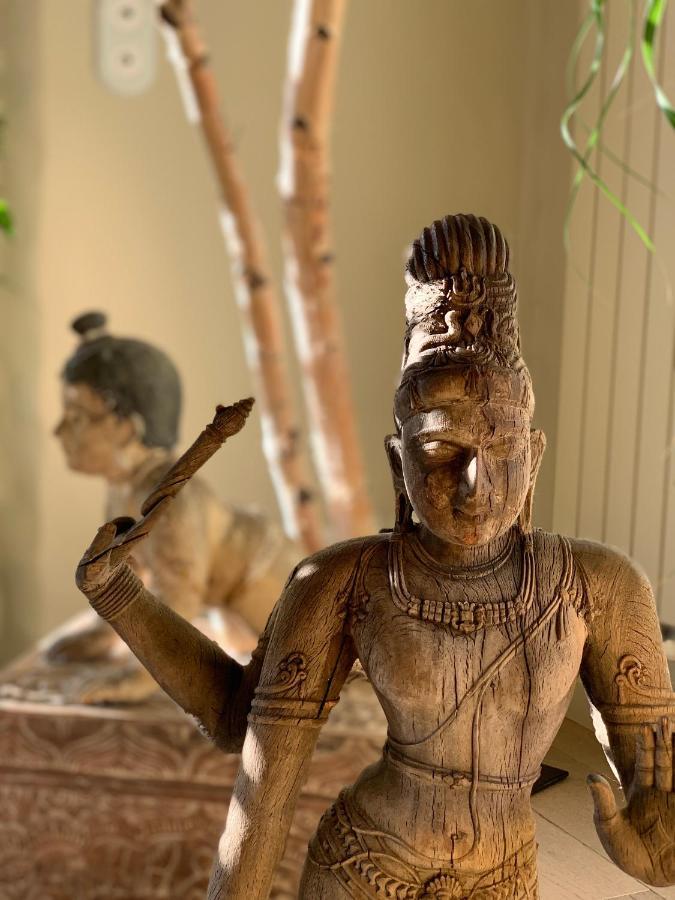 Les Jardins De Sitaara Bed & Breakfast คุคุรง ภายนอก รูปภาพ